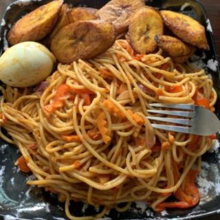 SPAGHETTI X BEAF X EGG X PLANTAIN 