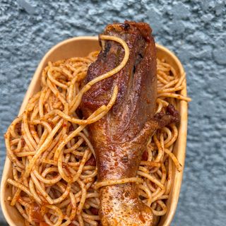 Jollof Spaghetti with chicken