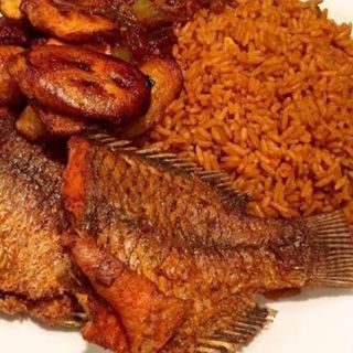 JOLLOF RICE X FRIED FISH X PLANTAIN