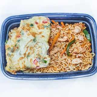 Oga Chicken Noodles + Fried Egg