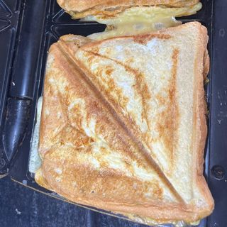 Single toast Avocado toast