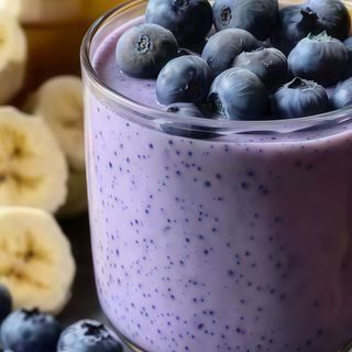 Blueberry, Banana & Milk Smoothie