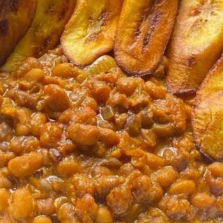 Porridge Beans & Fried Plantain