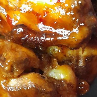 Chicken Wings With Chips(4 full pieces)