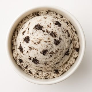Cream & Cookie