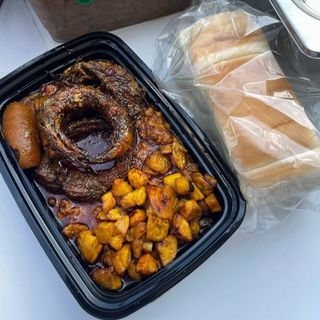 Ewa Agoyin + Kpanla + Kpomo + Plantain + Bread