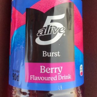 Berry burst flavoured drink