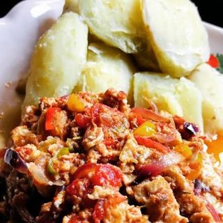 Boiled potatoes  and Egg sauce