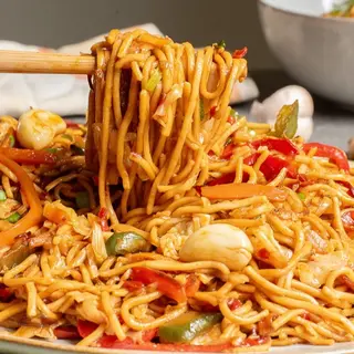 Veg In Sweet & Sour Sauce - Small Portion (400ML Pack)