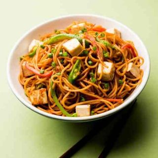 Indian Cottage Cheese (Paneer) Spaghetti - Medium Portion ( 650ML Pack)