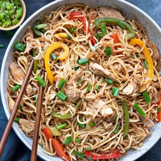 Chicken Fried Rice - Medium Portion (650ML Pack)