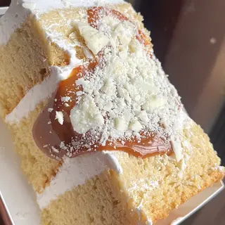 Slice of Caramel Vanilla Cream