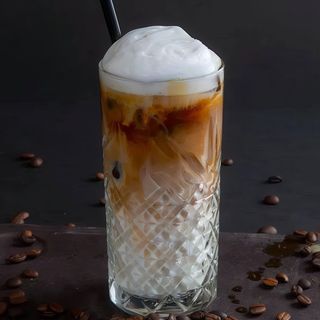 Iced Vanilla Latte