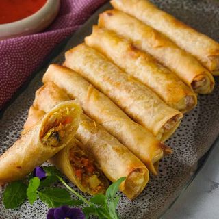 Chicken spring roll
