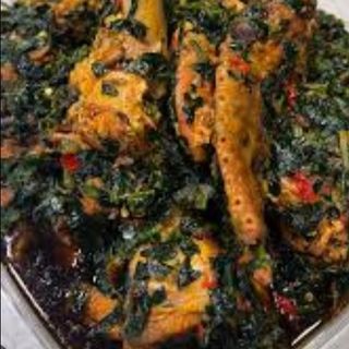 Pot of vegetable soup 