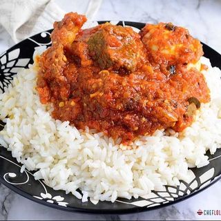 White rice and Ata Dindin sauce