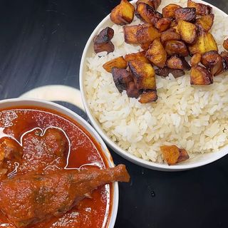 Smoky Buka stew & white rice (Customer’s favorite)