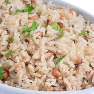 White rice and beans  without stew( 2 scoops )