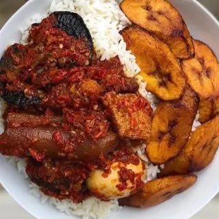 White rice & Ofada Sauce
