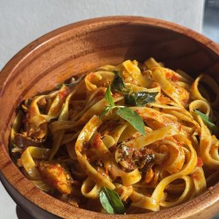 Signature Native Pasta
