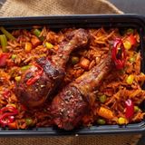 Smokey jollof rice with drumsticks 