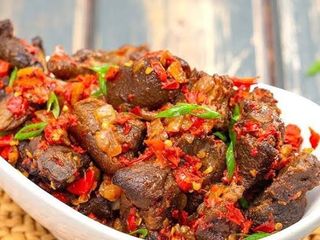 Peppered beef