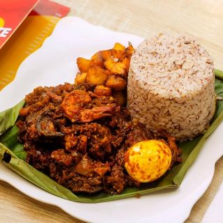 Steamed Rice & Ofada Sauce