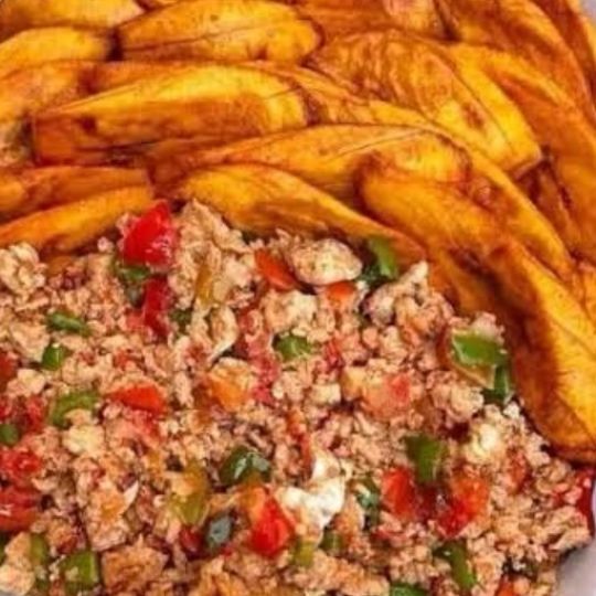 Fried plantain & egg sauce