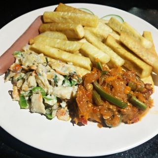 Yam and Scrambled Eggs with Piccata Sauce 