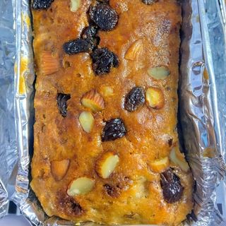 Almond & raisins Banana Bread