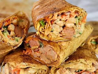 One sausage beef shawarma