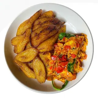 Fried plantain and egg sauce