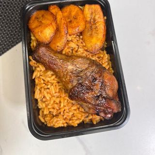 JOLLOF RICE AND CHICKEN