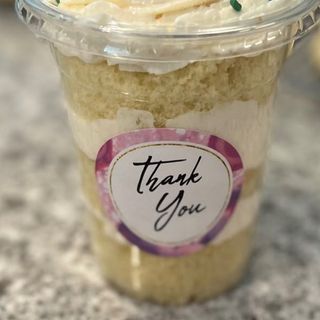 vanilla cake parfait