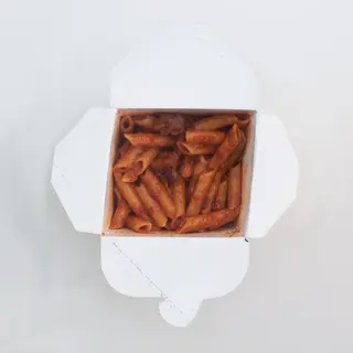 Pasta in tomato sauce with chicken
