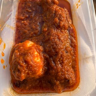 White rice served with Turkey and plantain 
