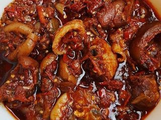 Ofada sauce and white rice
