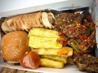 Mini shawarma Sweet potato mini burger and peppered beef