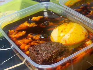 Agonyin beans, beef and egg
