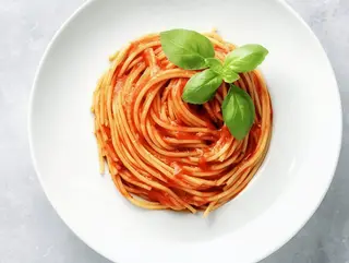 Spaghetti with Eja Kika, Egg and Plantain