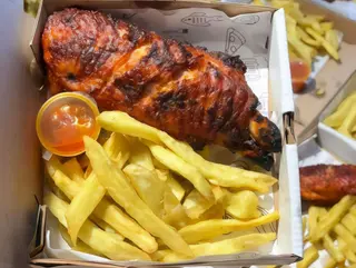 BBQ turkey with sweet potato chips & coleslaw