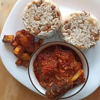 White Rice & Beans with Stewed Beef