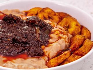 Ewa agonyin & plantain