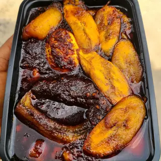 EwaAgonyin with fish, egg and plantain