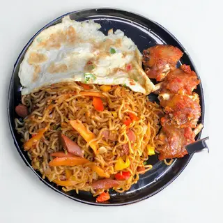Chicken Sauce Noodles & Eggs