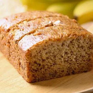 Banana bread (medium)