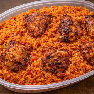 Smoky Jollof rice and Fried Chicken