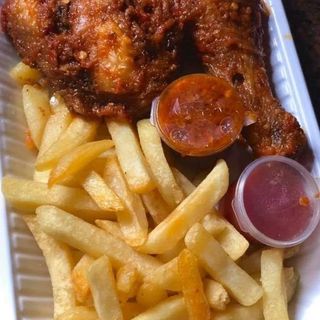 French fries with chicken