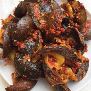 Peppered Snail