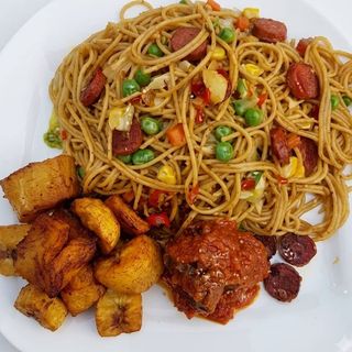 Stir-Fry Spaghetti + 2 Beef +Plantain